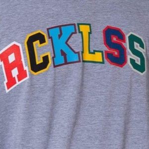 Meet your Posher, Max